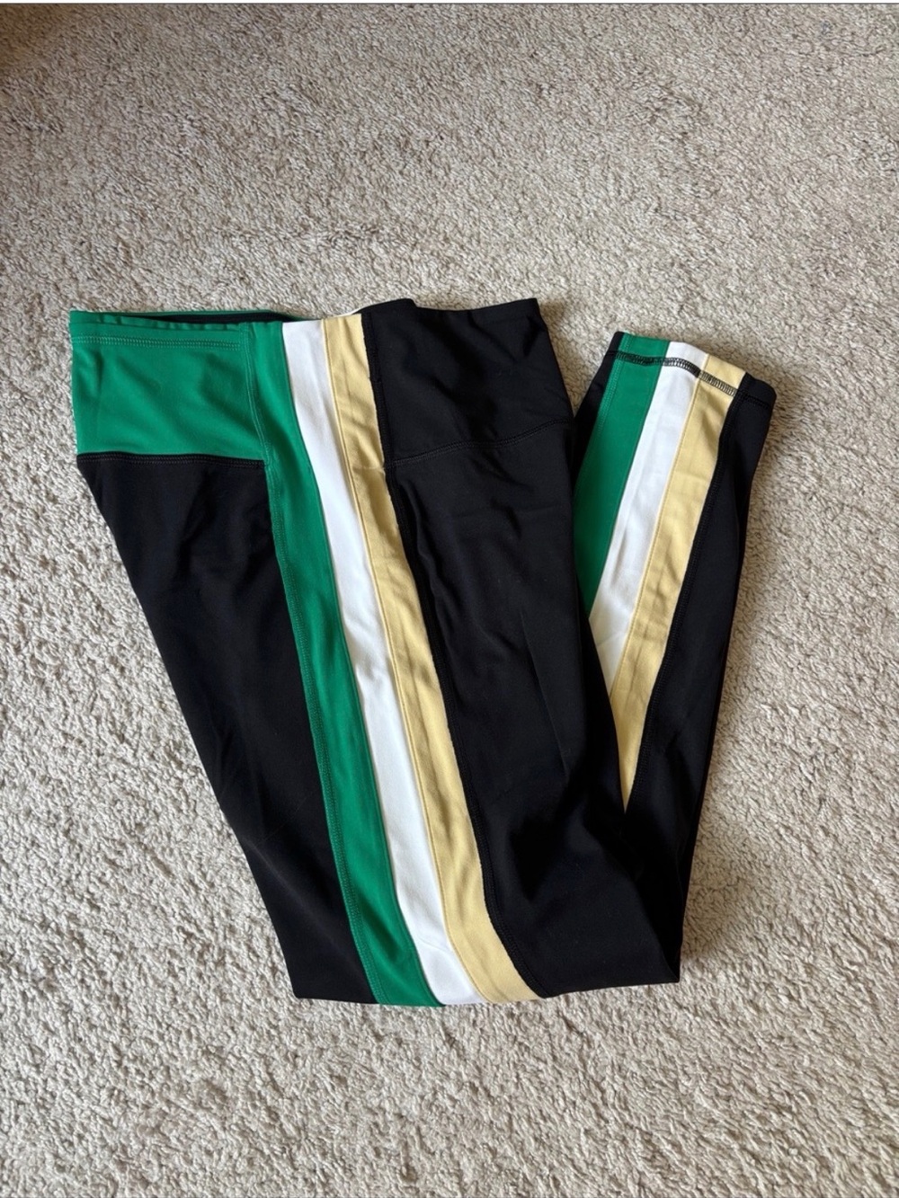 Womens Lilly Pulitzer, Luxletic Leggings- Medium